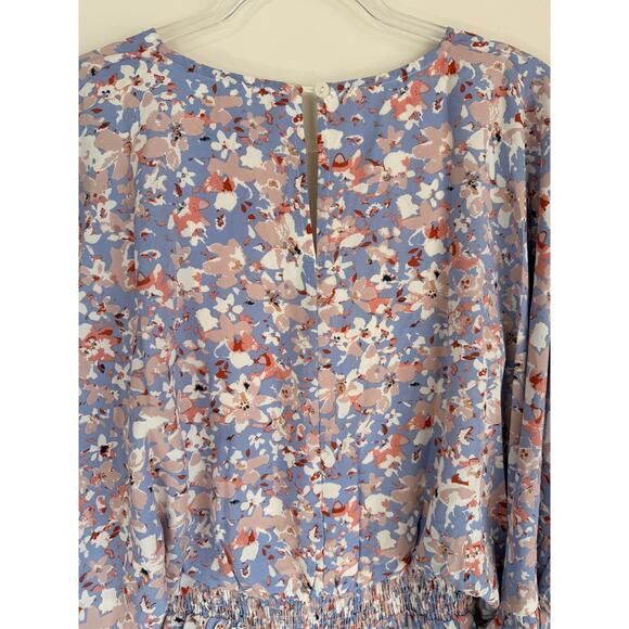 Heyson NWT Blue Floral Wrap Romper Long Sleeve Smocked Waist Size S - Picture 5 of 8
